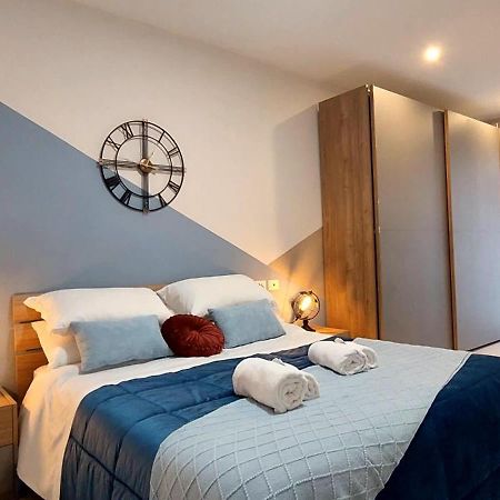 STAZIONE BLU NOVECENTO Apartment Roma Ngoại thất bức ảnh